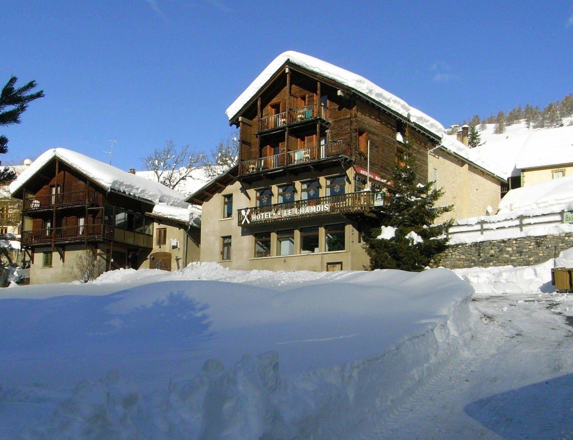 Hotel Le Chamois Logis Molines en Queyras Bagian luar foto