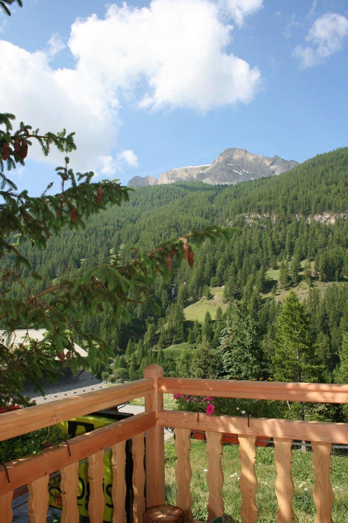 Hotel Le Chamois Logis Molines en Queyras Bagian luar foto